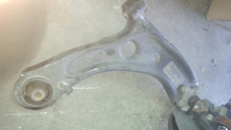 BRAZO SUSPENSION INFERIOR DELANTERO DERECHO