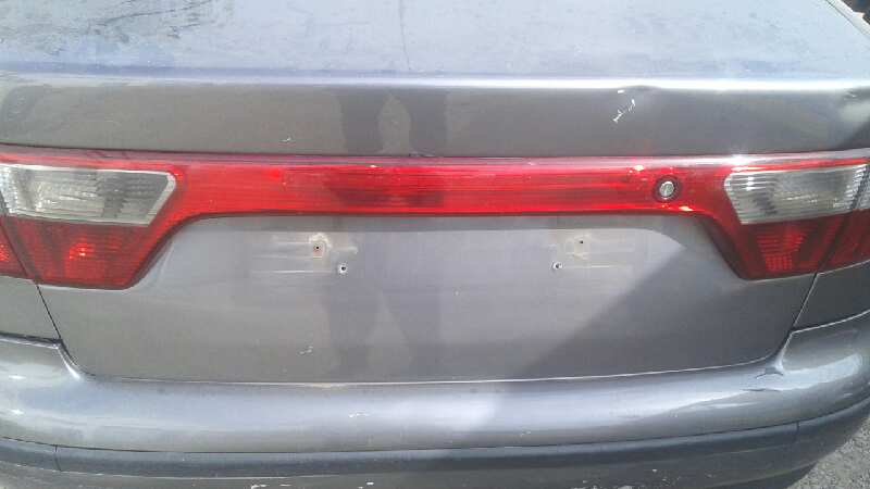 PILOTO TRASERO CENTRAL