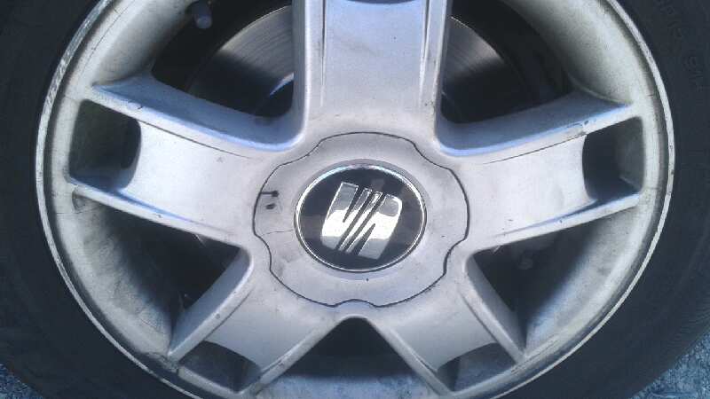 BRAZO SUSPENSION INFERIOR DELANTERO DERECHO