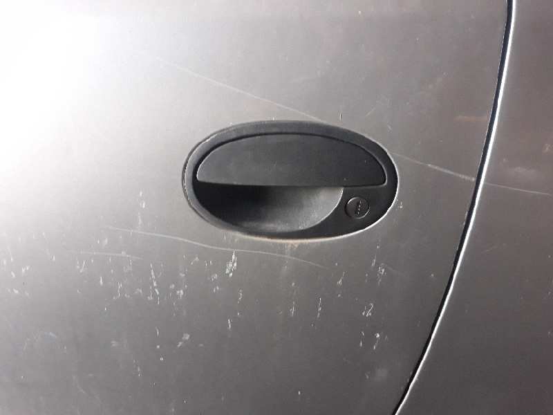 MANETA EXTERIOR DELANTERA IZQUIERDA