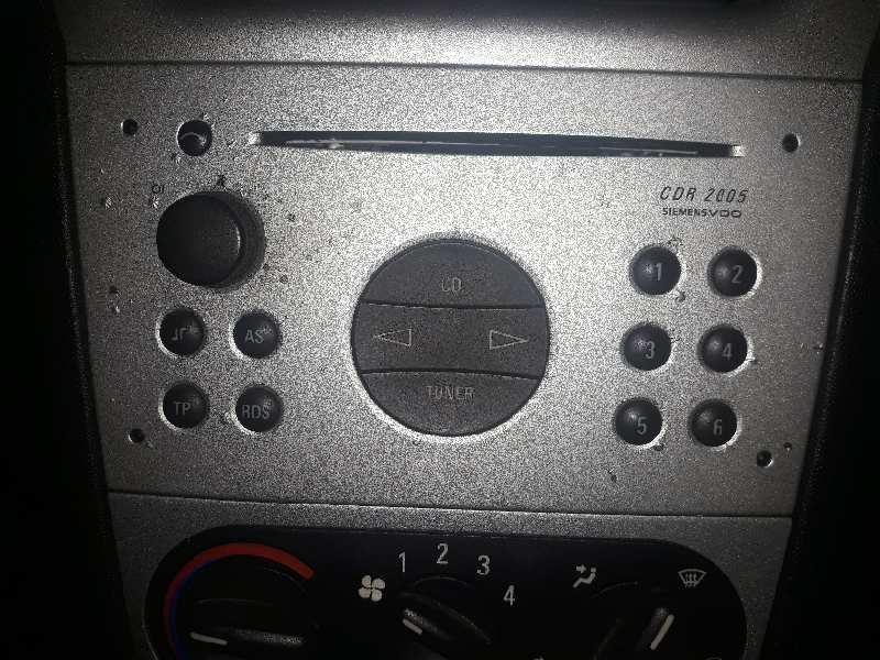 SISTEMA AUDIO - RADIO CD