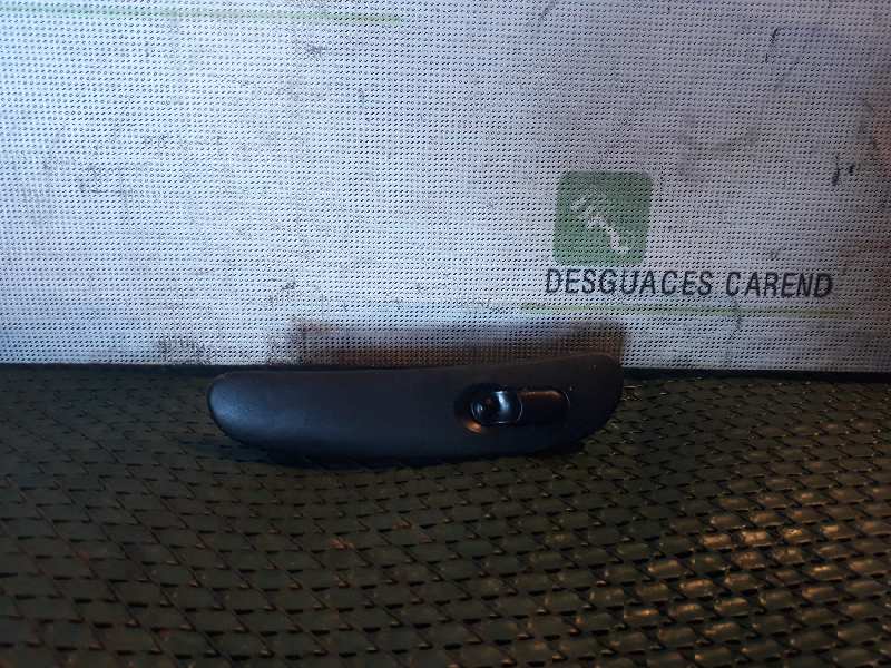 MANDO ELEVALUNAS DELANTERO DERECHO