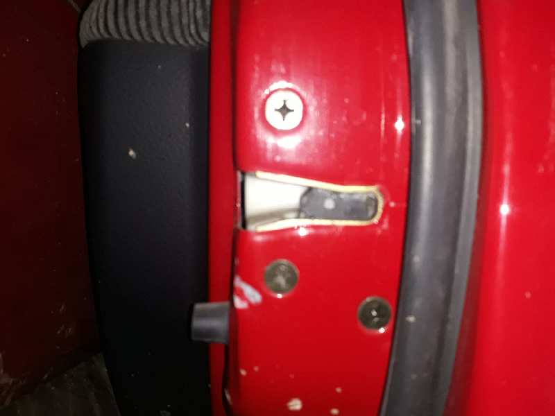 CERRADURA PUERTA DELANTERA DERECHA