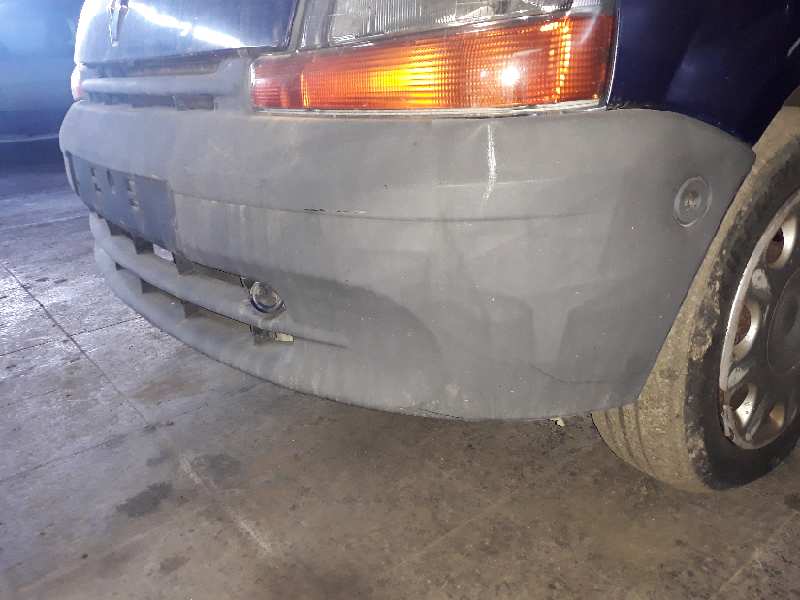 PARAGOLPES DELANTERO