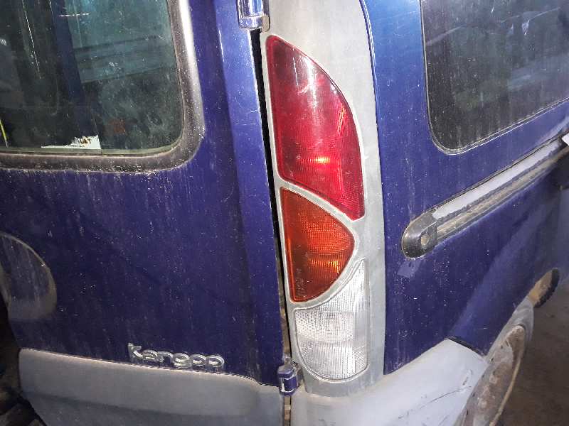 PILOTO TRASERO DERECHO