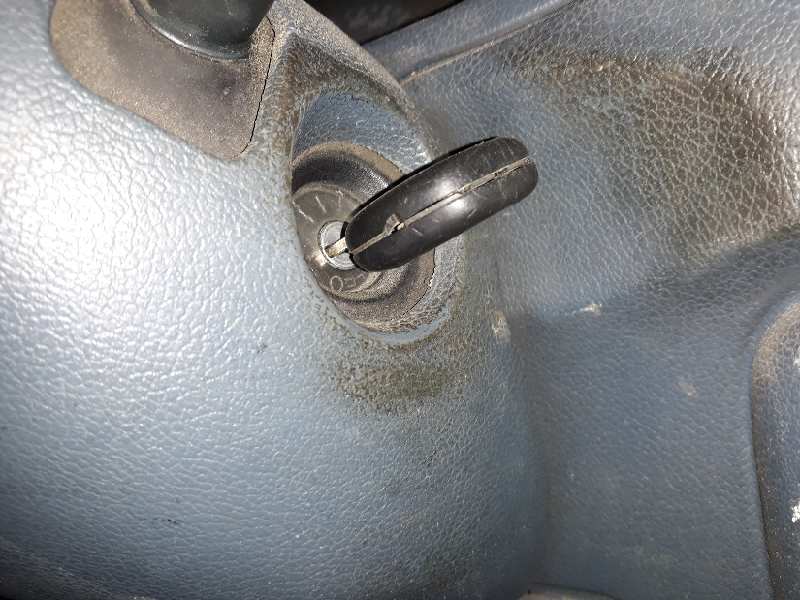 CONMUTADOR DE ARRANQUE