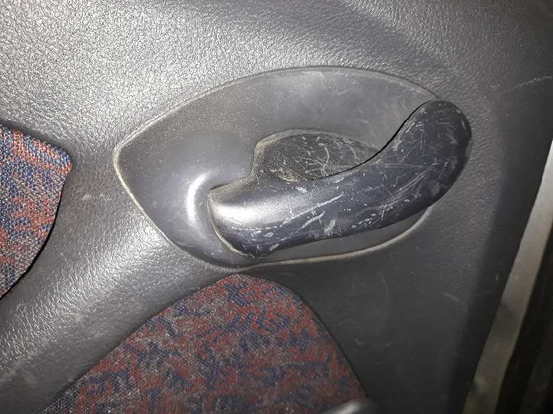 MANETA INTERIOR TRASERA IZQUIERDA