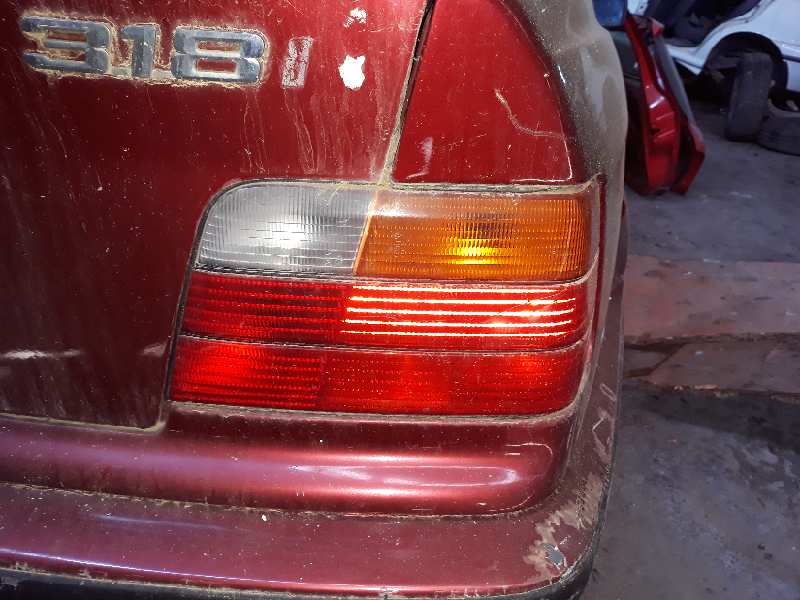 PILOTO TRASERO DERECHO