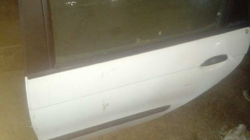 ELEVALUNAS TRASERO IZQUIERDO