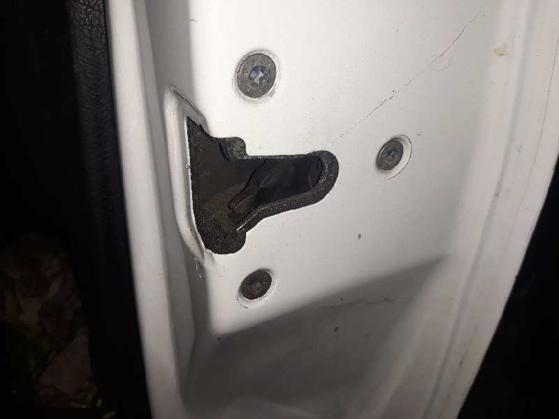 CERRADURA PUERTA DELANTERA DERECHA