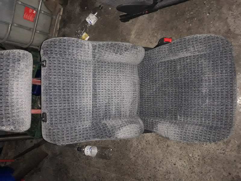 ASIENTO DELANTERO DERECHO