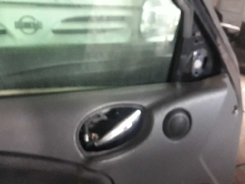 ELEVALUNAS DELANTERO IZQUIERDO