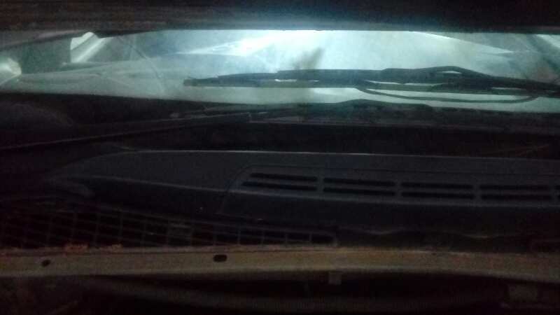 BRAZO LIMPIA DELANTERO DERECHO