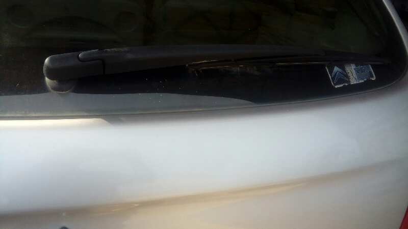 BRAZO LIMPIA TRASERO