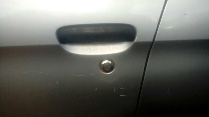 MANETA EXTERIOR DELANTERA IZQUIERDA