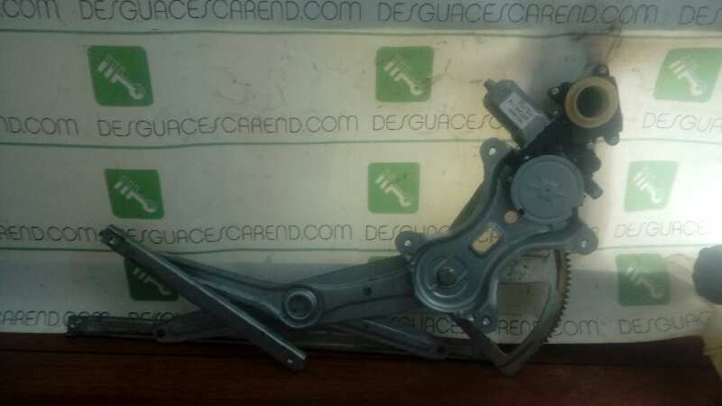 ELEVALUNAS DELANTERO DERECHO