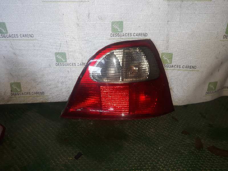 PILOTO TRASERO DERECHO