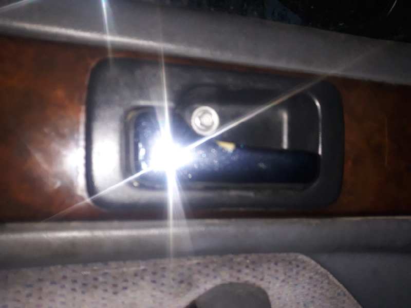 MANETA INTERIOR DELANTERA IZQUIERDA