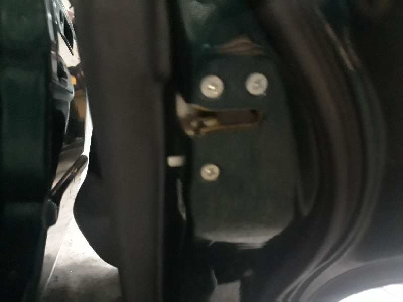 CERRADURA PUERTA TRASERA DERECHA 