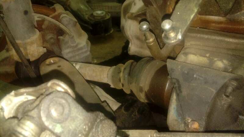 TRANSMISION DELANTERA IZQUIERDA