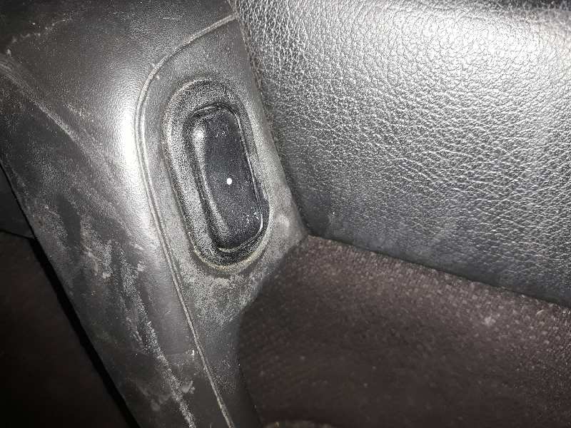 MANDO ELEVALUNAS DELANTERO DERECHO