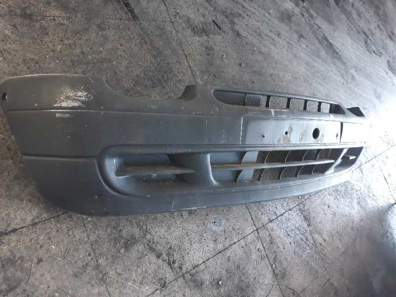 PARAGOLPES DELANTERO