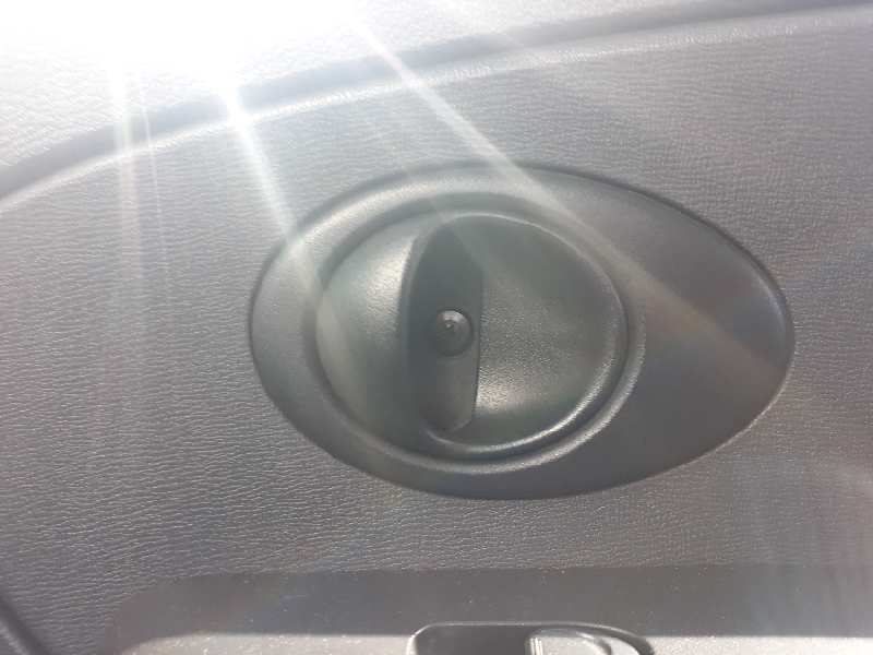 MANETA INTERIOR DELANTERA DERECHA