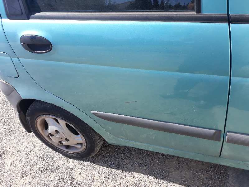 PUERTA TRASERA DERECHA