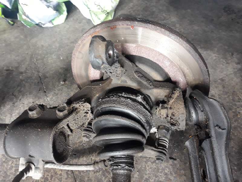 MANGUETA DELANTERA DERECHA