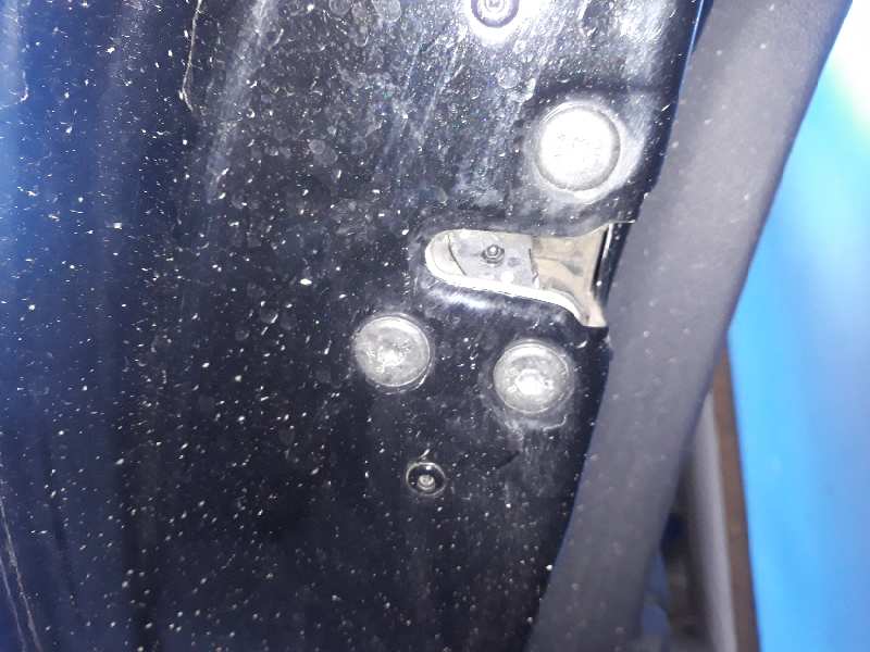 CERRADURA PUERTA TRASERA IZQUIERDA 