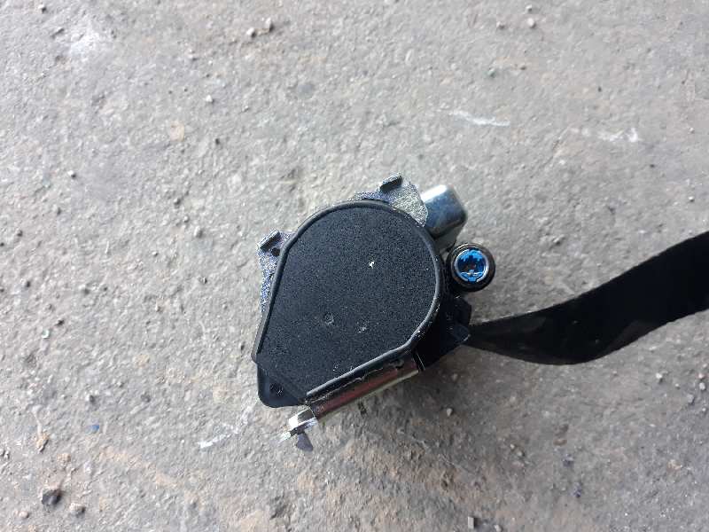 CINTURON SEGURIDAD DELANTERO DERECHO