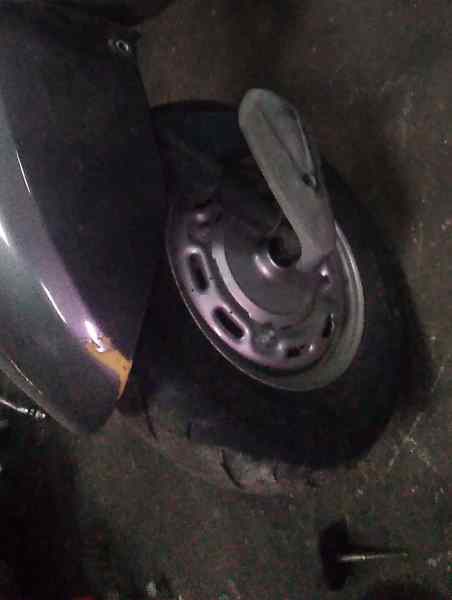 CON NEUMATICO  LLANTA HONDA LEAD 100/BALI 100/SHADOW 90