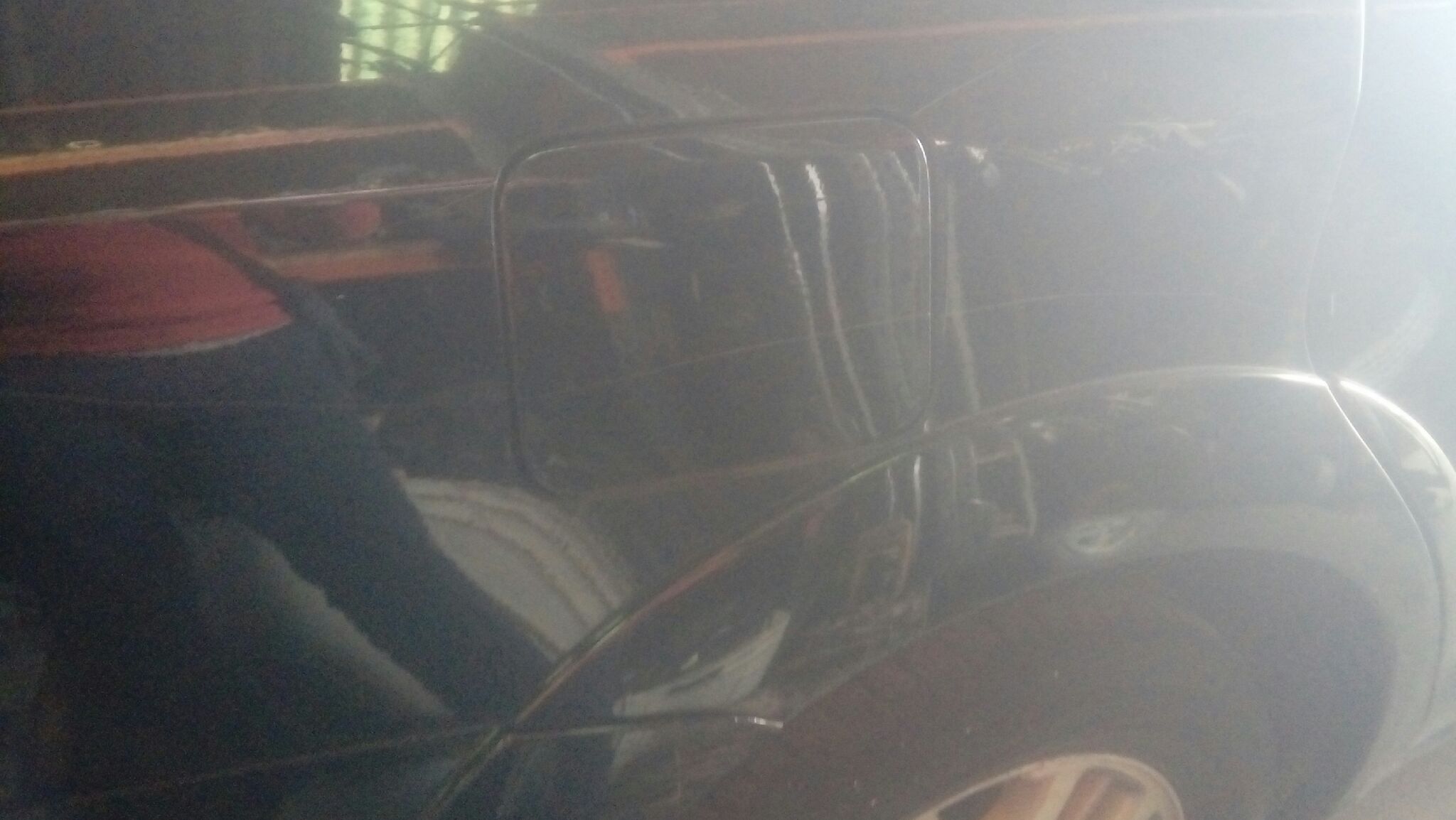 TAPA EXTERIOR COMBUSTIBLE