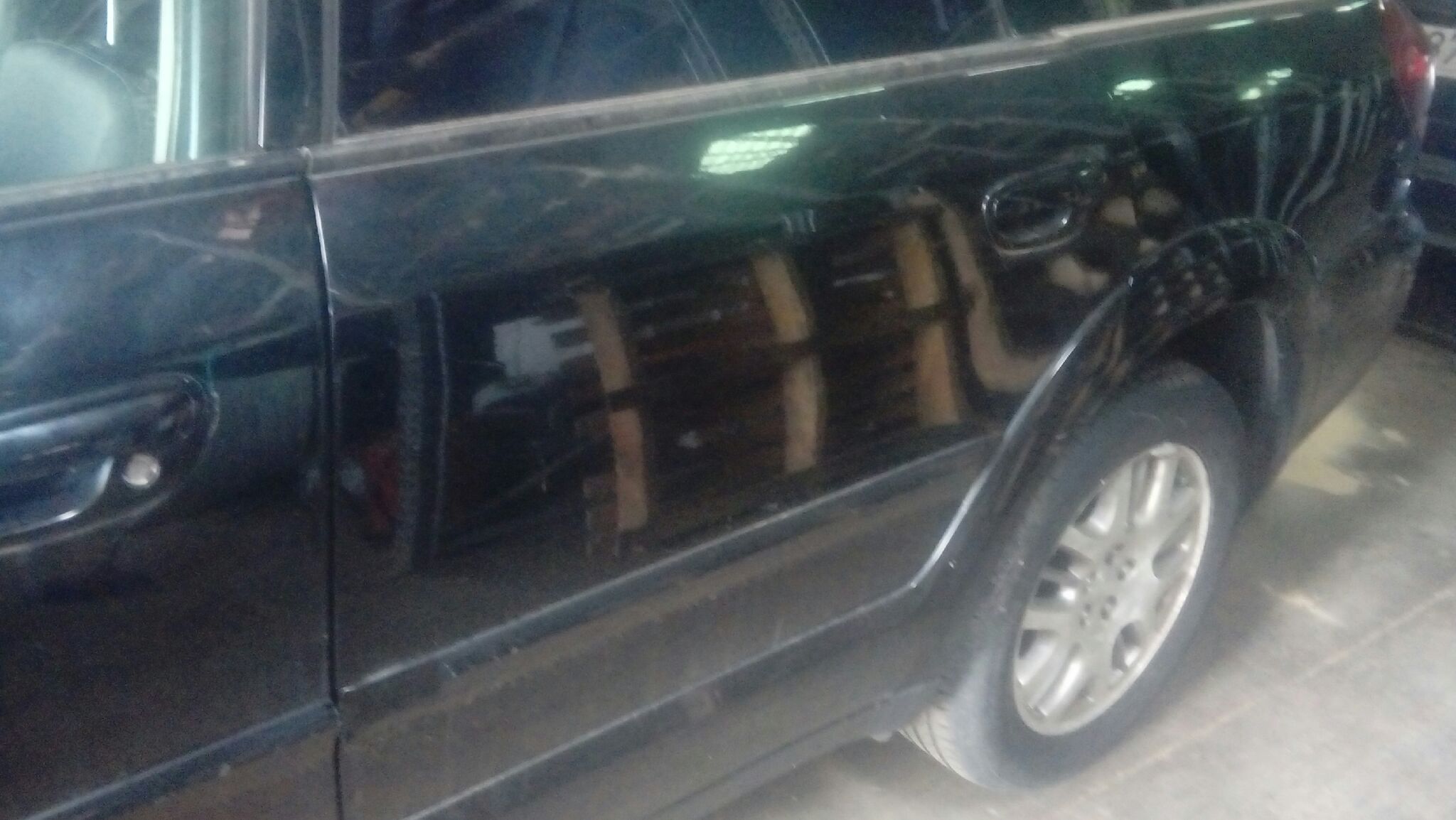 CERRADURA PUERTA TRASERA IZQUIERDA 