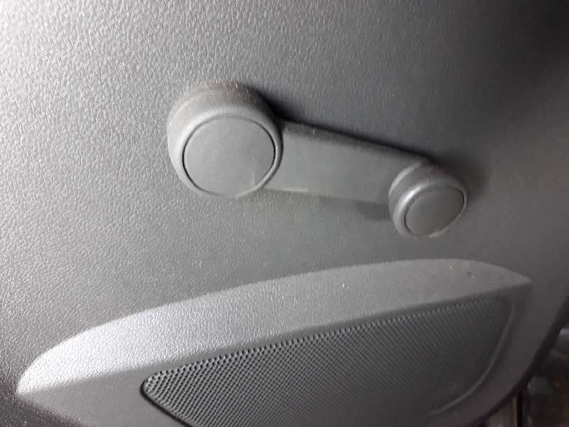 ELEVALUNAS TRASERO IZQUIERDO