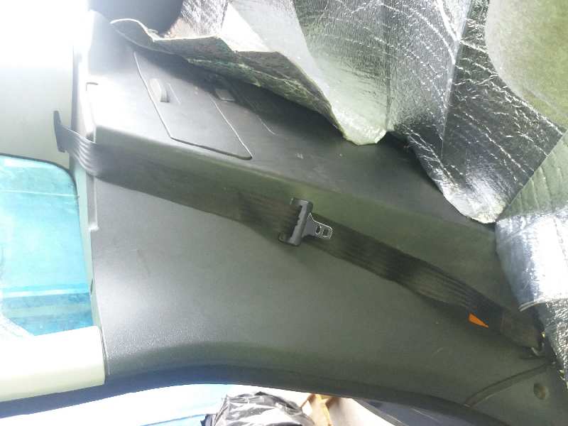 CINTURON SEGURIDAD TRASERO DERECHO