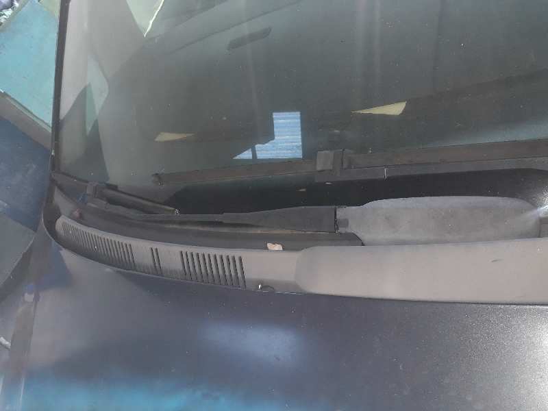 BRAZO LIMPIA DELANTERO DERECHO