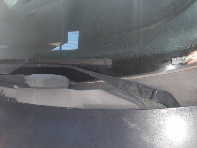 BRAZO LIMPIA DELANTERO IZQUIERDO