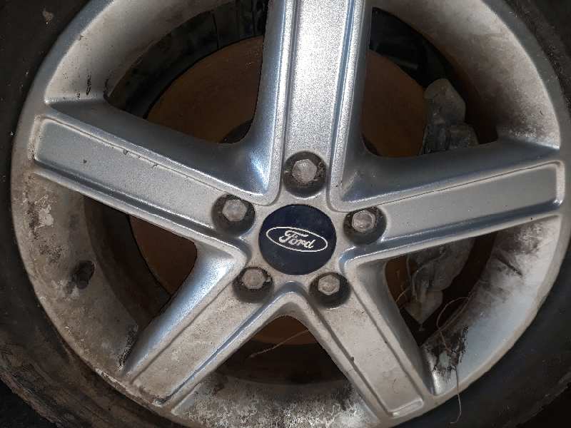 BRAZO SUSPENSION INFERIOR DELANTERO DERECHO