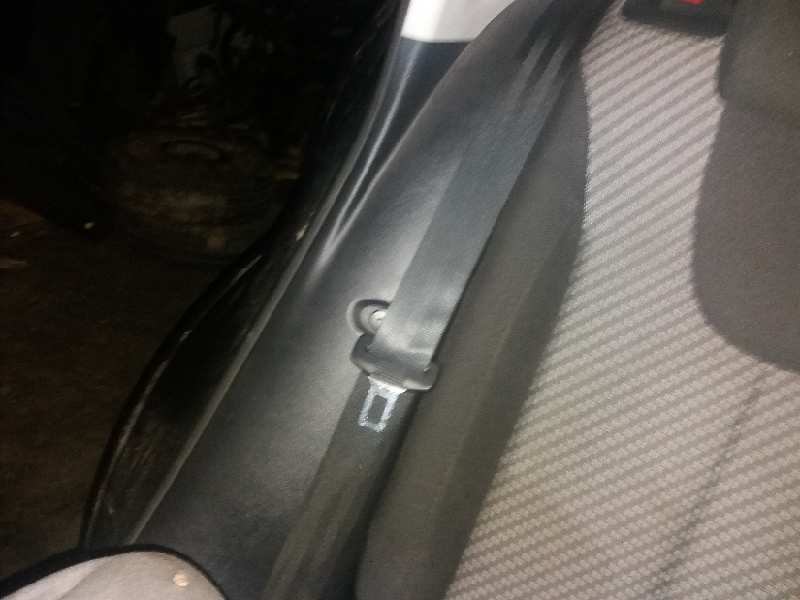 CINTURON SEGURIDAD TRASERO DERECHO