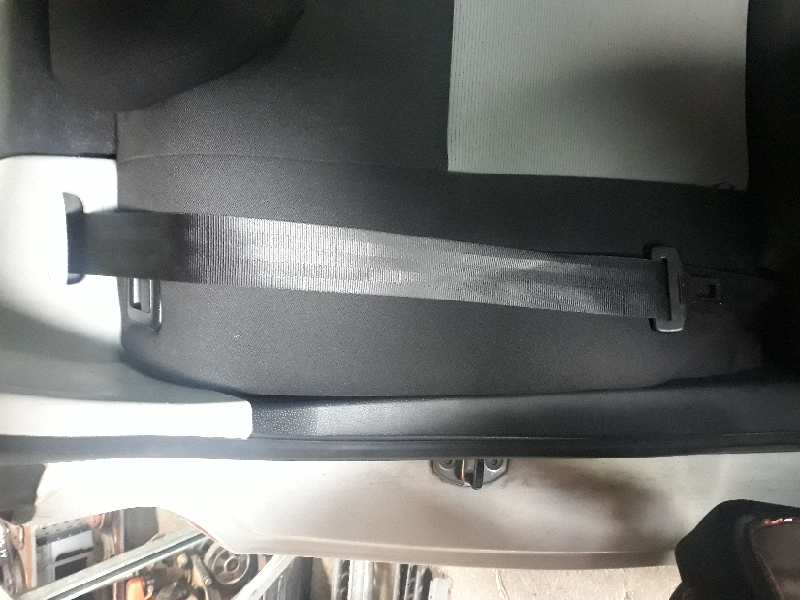 CINTURON SEGURIDAD TRASERO DERECHO