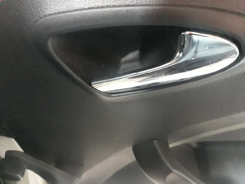 MANETA INTERIOR TRASERA DERECHA