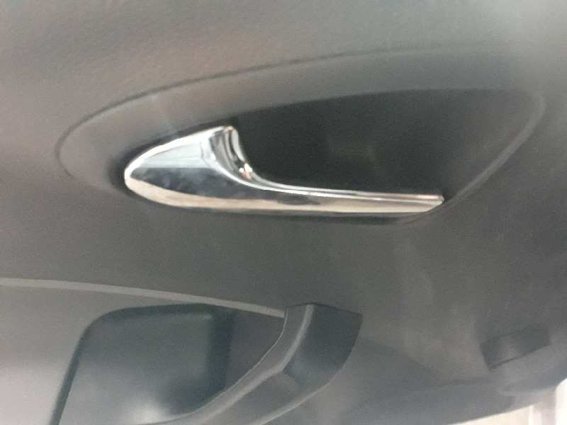 MANETA INTERIOR TRASERA IZQUIERDA