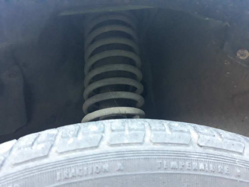 AMORTIGUADOR DELANTERO IZQUIERDO