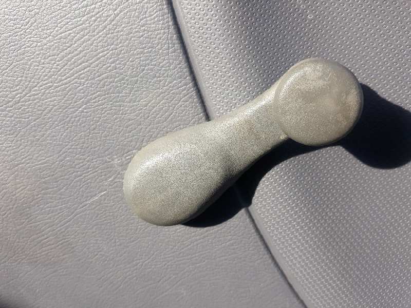 ELEVALUNAS TRASERO DERECHO