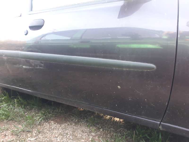 PUERTA DELANTERA DERECHA