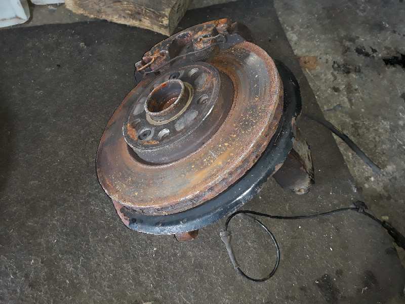 MANGUETA DELANTERA IZQUIERDA