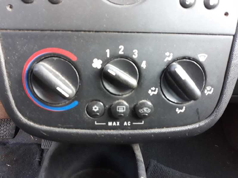 MANDO CALEFACCION -  AIRE ACONDICIONADO