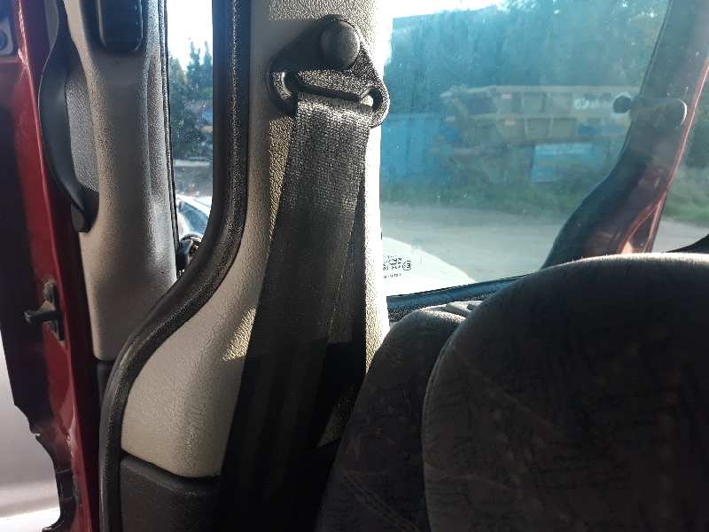 CINTURON SEGURIDAD TRASERO DERECHO