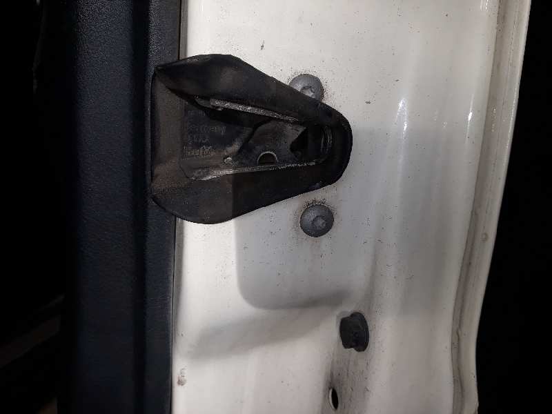 CERRADURA PUERTA DELANTERA DERECHA